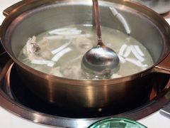 -喃喃椰·糟粕醋·椰子鸡火锅(七堡花园店)