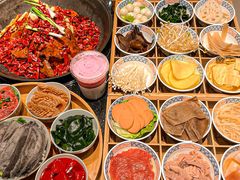 -周小明火锅(黑金冠社区店)