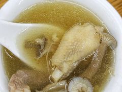 -大眼强五杯鹅·桑拿鸡煲