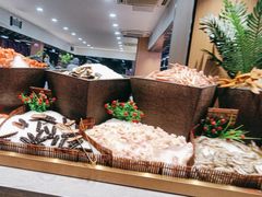 -新艺自助美食城(中山路店)