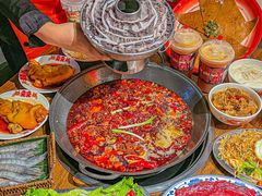 -萍姐火锅·公路夜市(武汉首店)