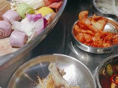 -哈哈碳都·牛肋条无限自助烤肉(宝龙店)