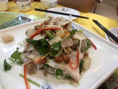 捞起猪手-台山美食一绝阿四台山黄鳝饭(阿四创作店)