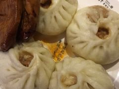 -凤起龙游老面包子(凯德晶品店)