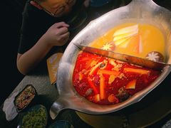 台式麻辣花胶鸡鸳鸯锅-湊湊火锅·茶憩(世博大道店)