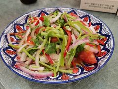 新疆老虎菜-克拉玛依新疆餐厅
