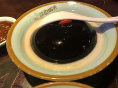 奶香龟苓膏-江边城外烤全鱼(方庄时代购物中心店)