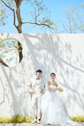 -雪中彩影婚纱摄影·微光艺术中心