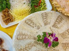 -官塘陈记鱼生·潮汕砂锅粥·牛肉火锅(潮枫路总店)