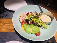 牛油果鲜虾沙拉-秀·爱尔兰餐吧(上海路店)