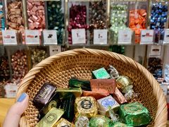 -VENCHI 闻绮(上海佛罗伦萨小镇店)
