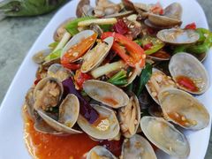 -四川小胡子海鲜(丁村万人海鲜广场店)