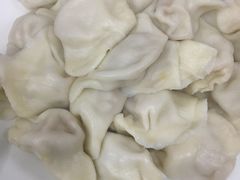 -孖妹上肉饺子馆