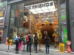 -line friends(明洞旗舰店)