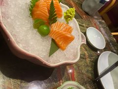 三文鱼腩刺生-炙柒Sekinana·精致料理 烧鸟·铁板烧(海上世界店)