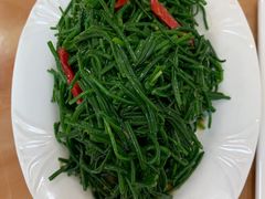 -苏莱特色牛骨滩羊手抓馆(长城东街总店)