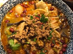 -粉家柳州螺蛳粉(杨宅路店)