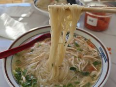 -铭家鸡汤冷面