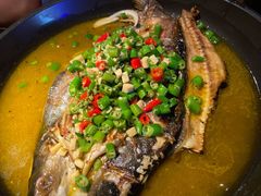 -令狐冲·炭烤活鱼(宝龙店)