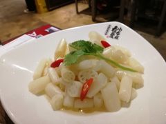 -龙巢盱眙龙虾·牛蛙·烧烤宵夜(八卦岭店)