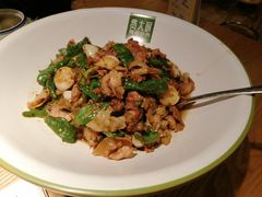 -费大厨辣椒炒肉(万家丽一店)