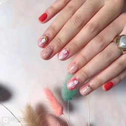 -Pink You美甲洗眉纹绣定制中心