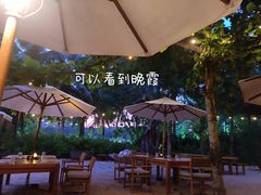 -三亚艾迪逊酒店·海滩烧烤 BARBACOA·现场乐队·浪漫晚餐·烧烤海鲜