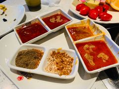 -佰烧海鲜烤肉火锅自助(世茂国际广场店)