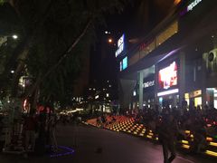 -詹爷爷乌节路街头冰淇淋