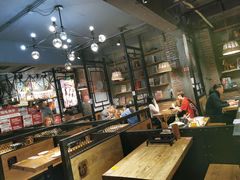 -管氏翅吧(地安门创始店)