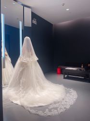 -Vera Wang婚纱礼服旗舰店