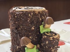 招牌树根蛋糕-莫斯科餐厅