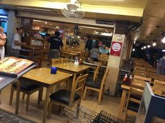 -J Daeng Seafood