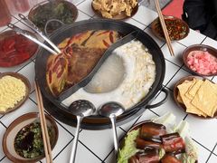 -重庆故事姊妹老火锅(财经学院店)