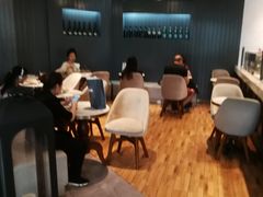 -The open life(万象城店)