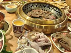 -汉江山料理级自助烤肉黑金冠(周口好吃城店)