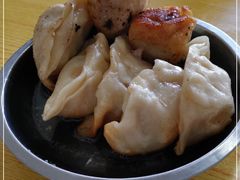 -黄阿姨锅贴大王(万航渡路店)