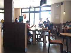 大堂-星巴克(无锡百联奥特莱斯店)