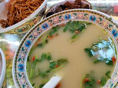 -金杨拉面王小吃面馆·牛三宝面·红烧牛肉粉