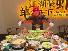 -侠舍·江湖小龙虾大排档(沌口总店)