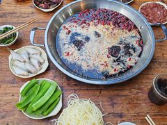 -储奇门鳝鱼火锅(总店)