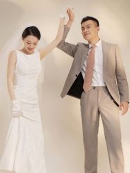 -花田映像婚纱摄影(龙岗店)