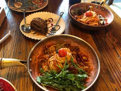 牛肉辣油意面-I HOLIC艾豪丽披萨(KKone店)