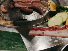-哈哈碳都·牛肋条无限自助烤肉(台江万达店)