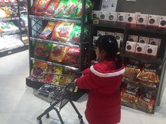-盒马鲜生(财富中心店)