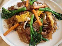 -八府香鸭·啫啫煲(华山路店)