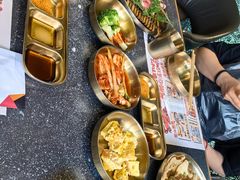 -草家酱蟹炭火烤肉店(珲春南路二店)