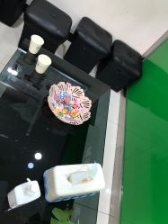 -苗医生专业祛痘·皮肤管理