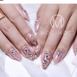 -Pink You美甲洗眉纹绣定制中心