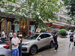 -兴华里茶记(禅城同济首店)